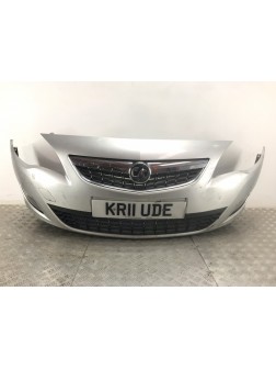 Бампер передний бу для Opel Astra J 1.7 CDTi,  2011 г.