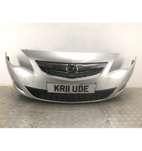 Бампер передний бу для Opel Astra J 1.7 CDTi,  2011 г.