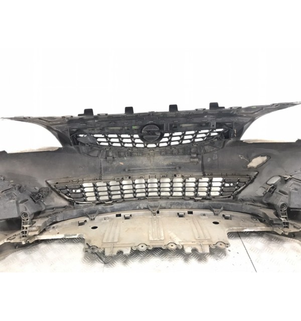 Бампер передний бу для Opel Astra J 1.7 CDTi,  2011 г.