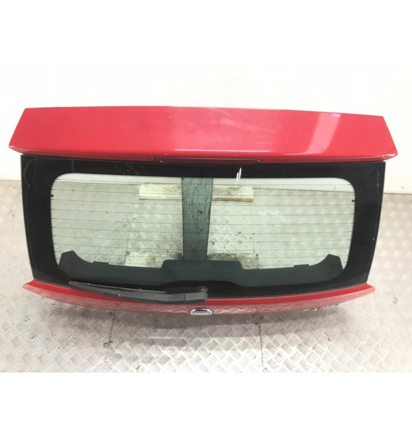 Крышка багажника бу для Fiat Punto 3 1.4 i,  2009 г. бу контрактные купить в Спб