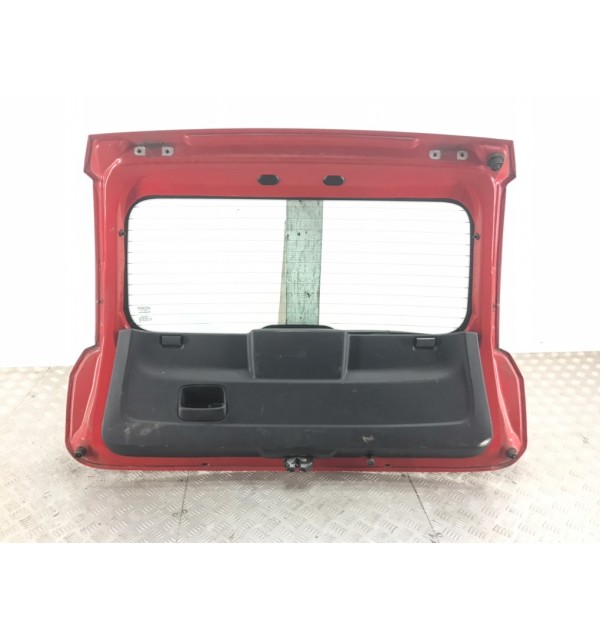 Крышка багажника бу для Fiat Punto 3 1.4 i,  2009 г. бу контрактные купить в Спб