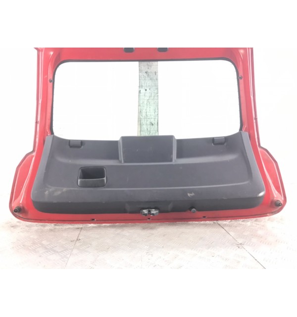 Крышка багажника бу для Fiat Punto 3 1.4 i,  2009 г. бу контрактные купить в Спб