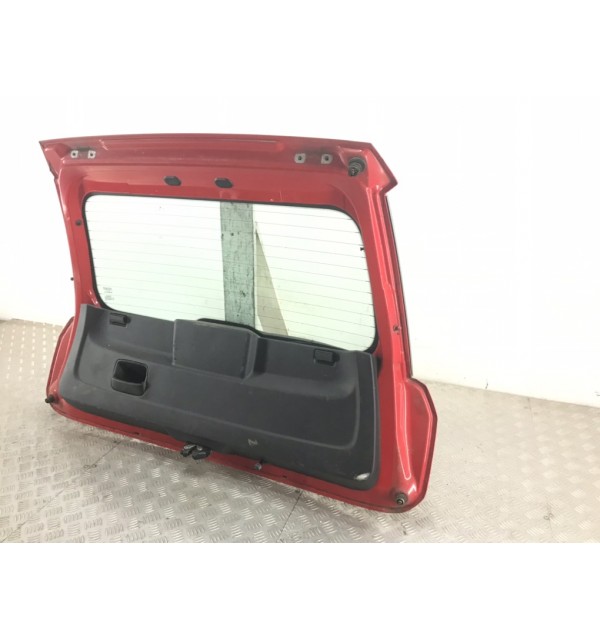 Крышка багажника бу для Fiat Punto 3 1.4 i,  2009 г. бу контрактные купить в Спб