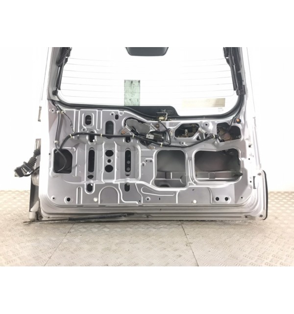 Крышка багажника бу для Honda CR-V  2.0 i,  2003 г. бу контрактные купить в Спб