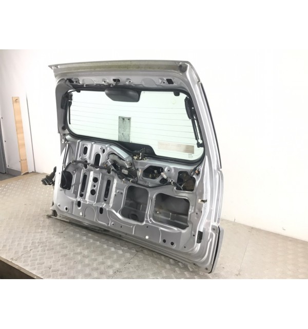 Крышка багажника бу для Honda CR-V  2.0 i,  2003 г. бу контрактные купить в Спб