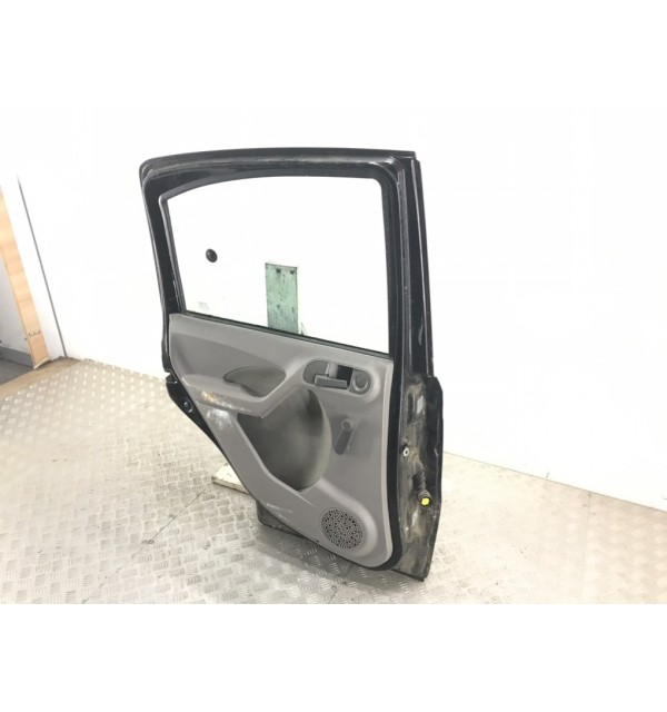 Дверь задняя левая бу для Fiat Panda  1.2 i,  2005 г. бу контрактные купить в Спб