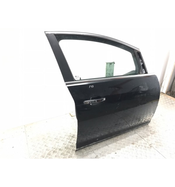 Дверь передняя правая бу для Opel Astra J 1.4 Ti,  2012 г. бу контрактные купить в Спб