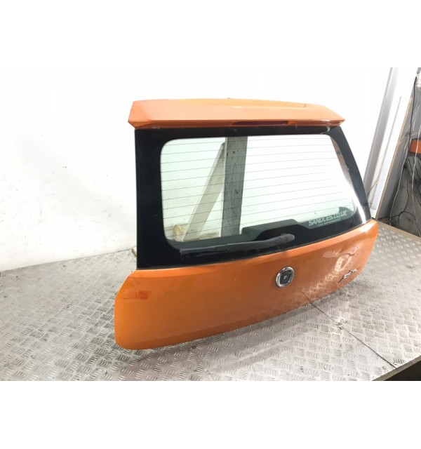 Крышка багажника бу для Fiat Punto 3 1.4 Ti,  2008 г. бу контрактные купить в Спб