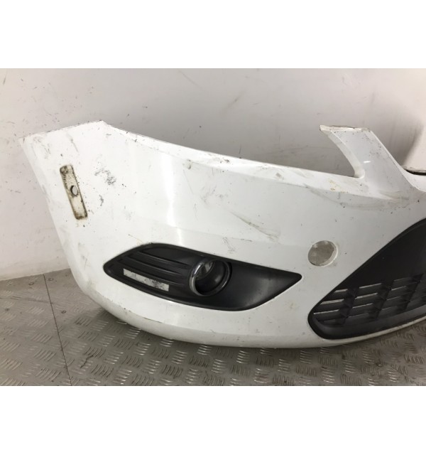 Бампер передний бу для Ford Focus 2 1.8 TDCi,  2009 г. бу контрактные купить в Спб