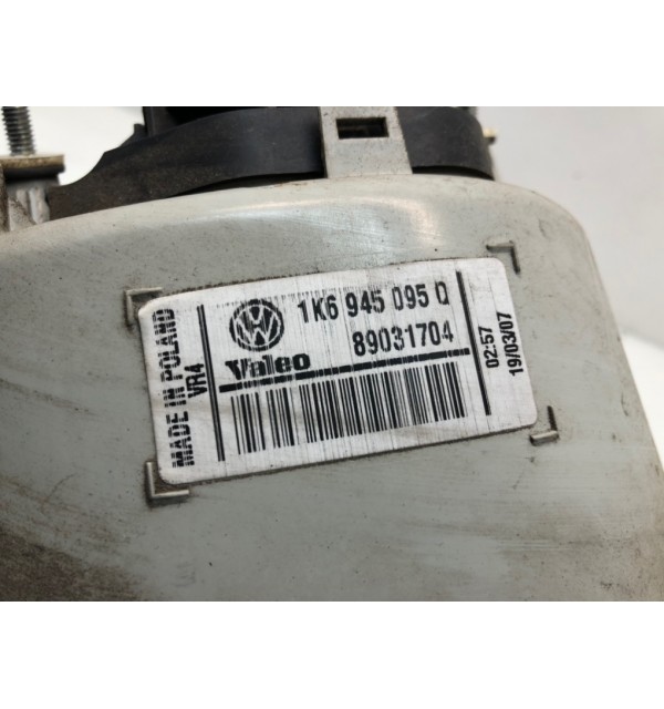 Фонарь задний левый бу для Volkswagen Golf 5 1.9 TDi,  2007 г. бу контрактные купить в Спб