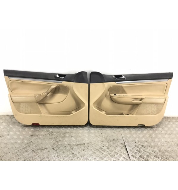 Салон (комплект сидений) бу для Volkswagen Golf 5 2.0 TDi,  2004 г. бу контрактные купить в Спб