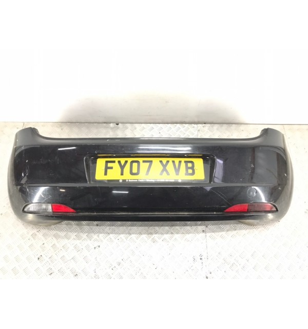 Бампер задний бу для Fiat Punto 3 1.2 i,  2007 г. бу контрактные купить в Спб