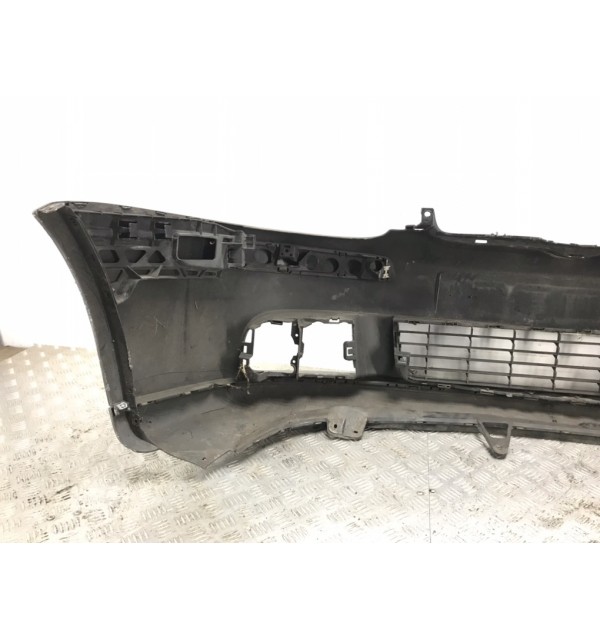 Бампер передний бу для Volkswagen Golf 5 1.6 FSI,  2007 г. бу контрактные купить в Спб