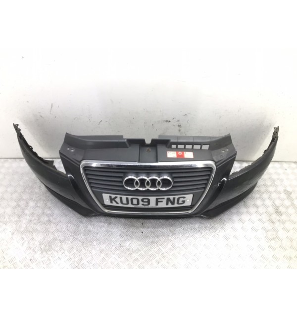 Бампер передний бу для Audi A3 8P 2.0 TDi,  2009 г. бу контрактные купить в Спб
