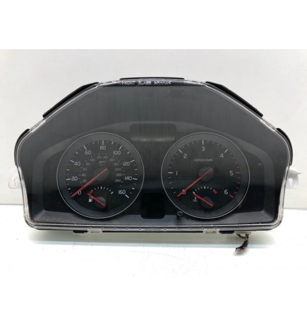 Щиток приборов (приборная панель) бу для Volvo C70  2.0 TD,  2009 г. бу контрактные купить в Спб