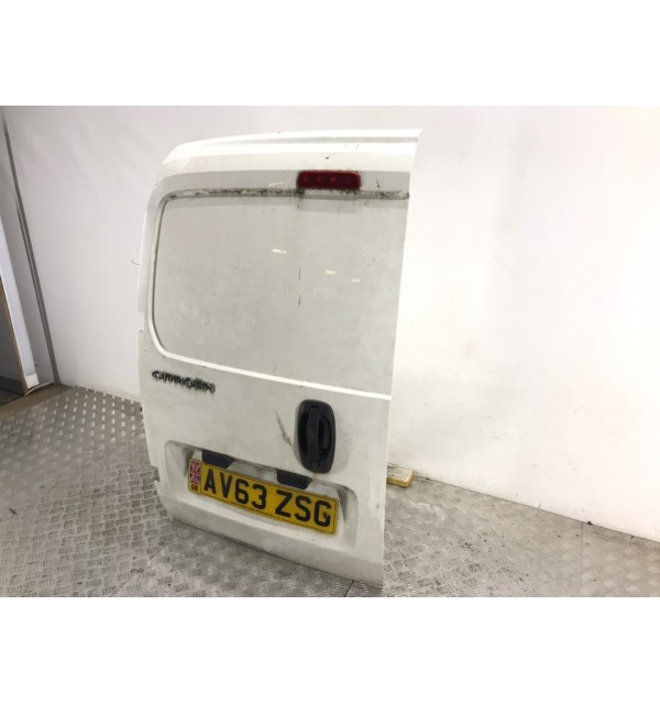 Дверь задняя распашная левая бу для Citroen Nemo 660 1.3 HDi,  2013 г. бу контрактные купить в Спб
