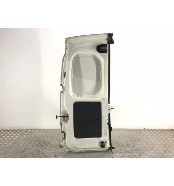 Дверь задняя распашная правая бу для Citroen Nemo 660 1.3 HDi,  2013 г. бу контрактные купить в Спб