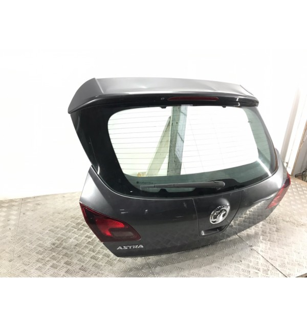 Крышка багажника бу для Opel Astra J 1.4 i,  2010 г.