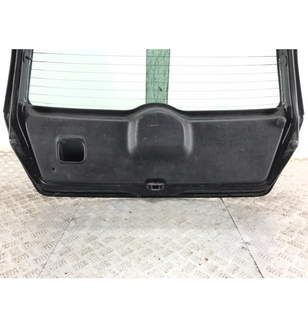 Крышка багажника бу для Renault Clio 2 1.2 i,  2005 г. бу контрактные купить в Спб