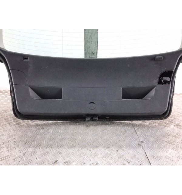 Крышка багажника бу для Volkswagen Golf 5 2.0 TDi,  2006 г. бу контрактные купить в Спб