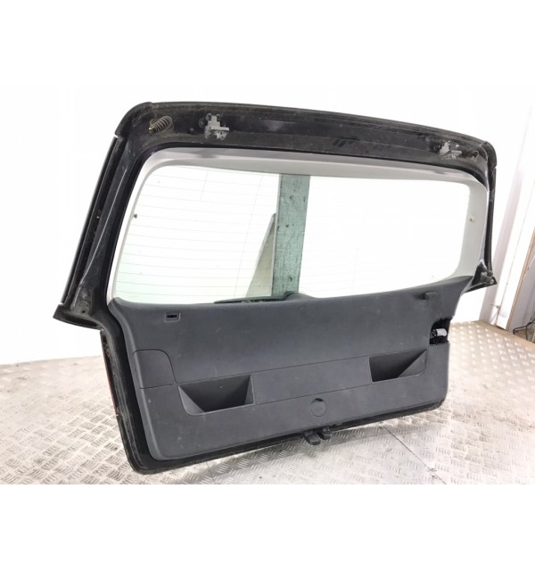Крышка багажника бу для Volkswagen Golf 5 2.0 TDi,  2006 г. бу контрактные купить в Спб