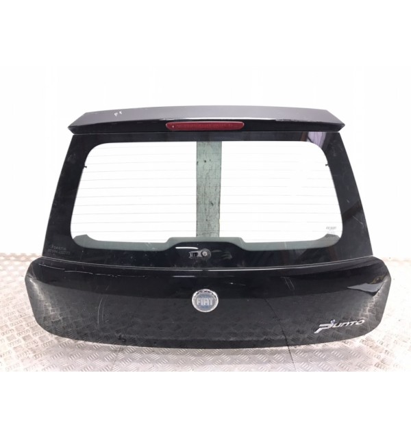 Крышка багажника бу для Fiat Punto 3 1.2 i,  2007 г. бу контрактные купить в Спб
