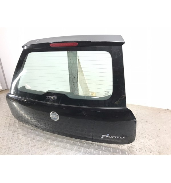 Крышка багажника бу для Fiat Punto 3 1.2 i,  2007 г. бу контрактные купить в Спб