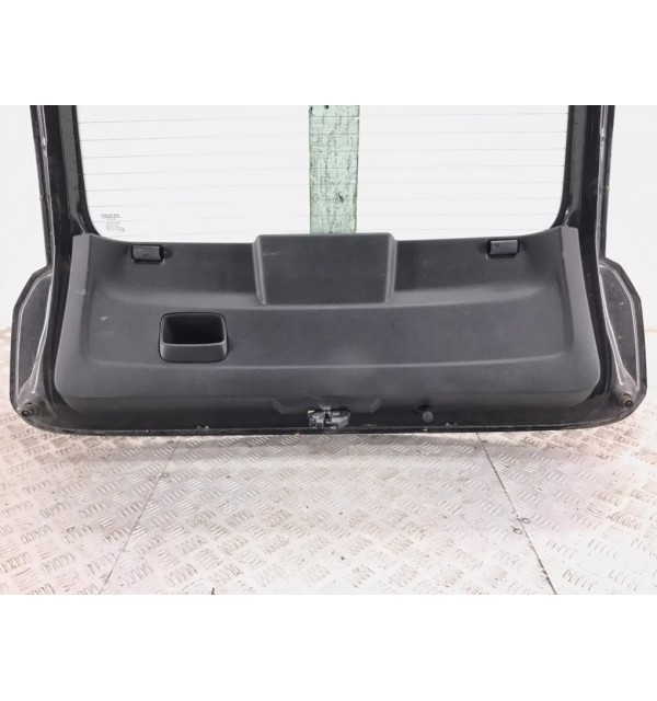 Крышка багажника бу для Fiat Punto 3 1.2 i,  2007 г. бу контрактные купить в Спб