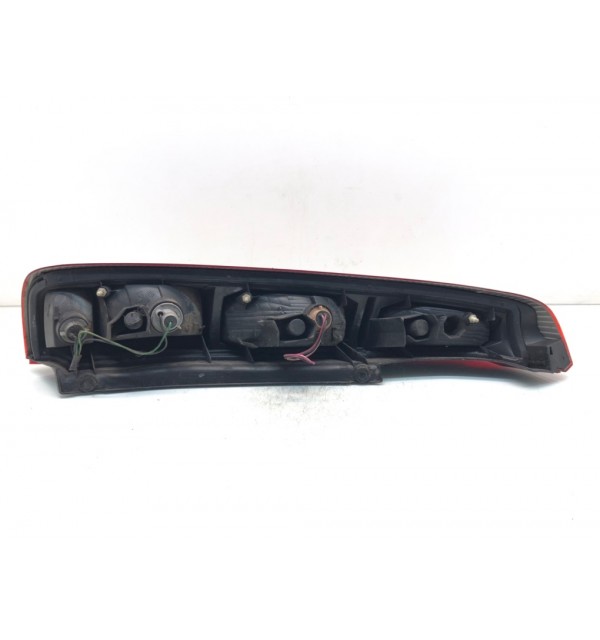 Фонарь задний правый бу для Nissan X-Trail T30 2.2 DCi,  2007 г. бу контрактные купить в Спб