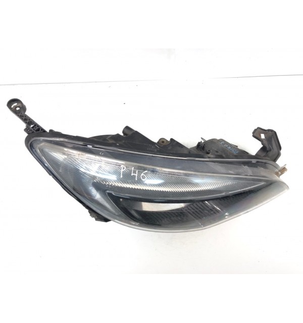 Фара правая бу для Opel Astra J 1.4 i,  2010 г.