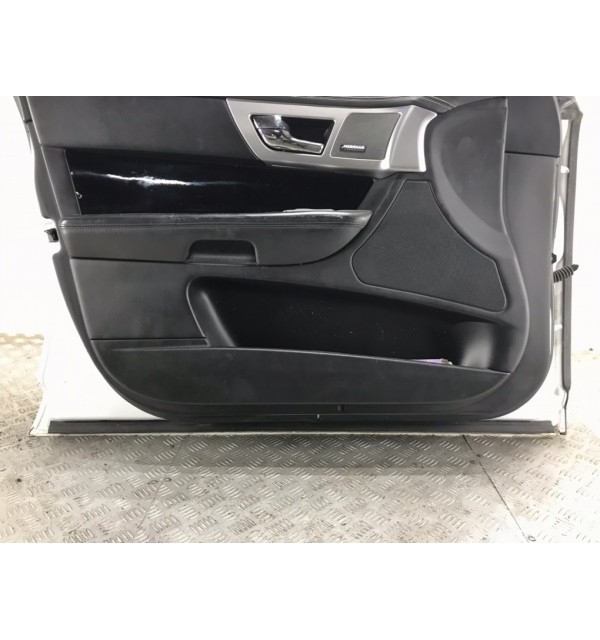 Дверь передняя левая бу для Jaguar XF X250 3.0 TD,  2014 г. бу контрактные купить в Спб