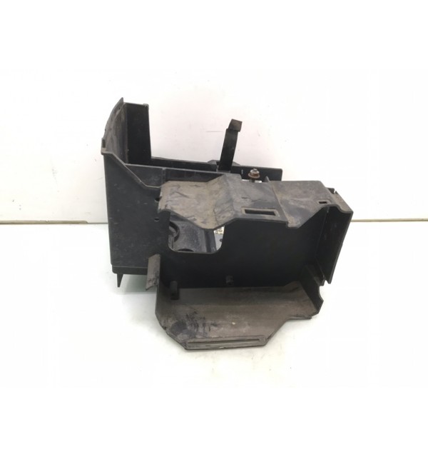 Полка аккумулятора бу для Ford C-Max  1.6 i,  2006 г. бу контрактные купить в Спб