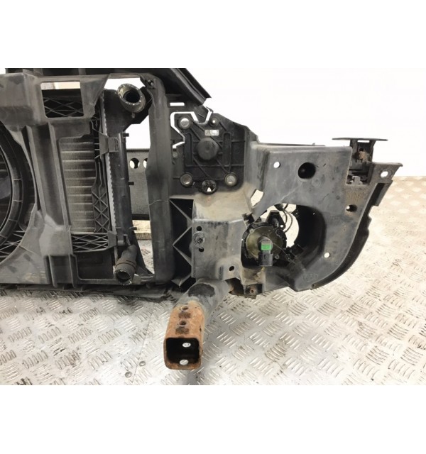 Панель передняя (телевизор) бу для Mini One R50 1.6 i,  2004 г. бу контрактные купить в Спб