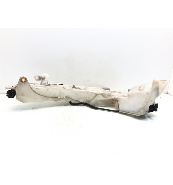 Бачок омывателя бу для Ford Focus 2 1.6 i,  2010 г. бу контрактные купить в Спб