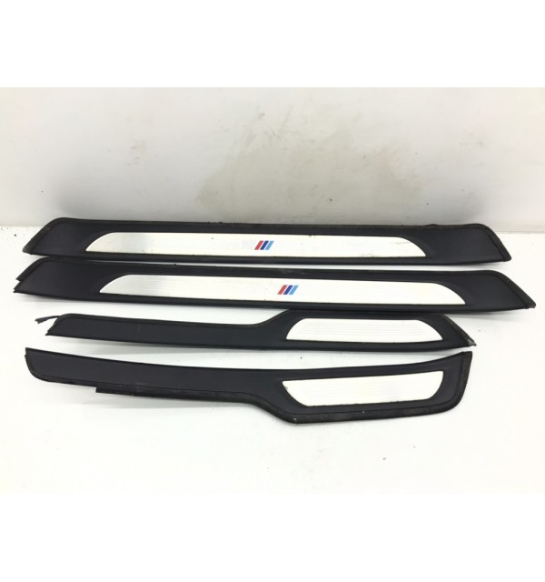 Накладка на порог бу для BMW 3 E90/E91/E92/E93 2.0 TD,  2008 г. бу контрактные купить в Спб