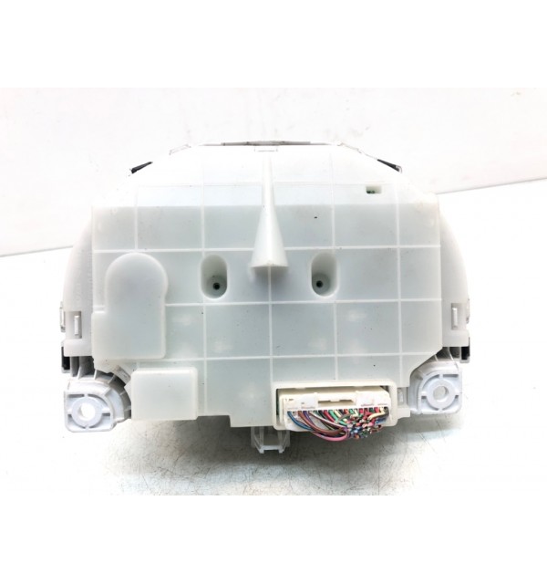 Щиток приборов (приборная панель) бу для Daihatsu Sirion  1.3 i,  2005 г. бу контрактные купить в Спб