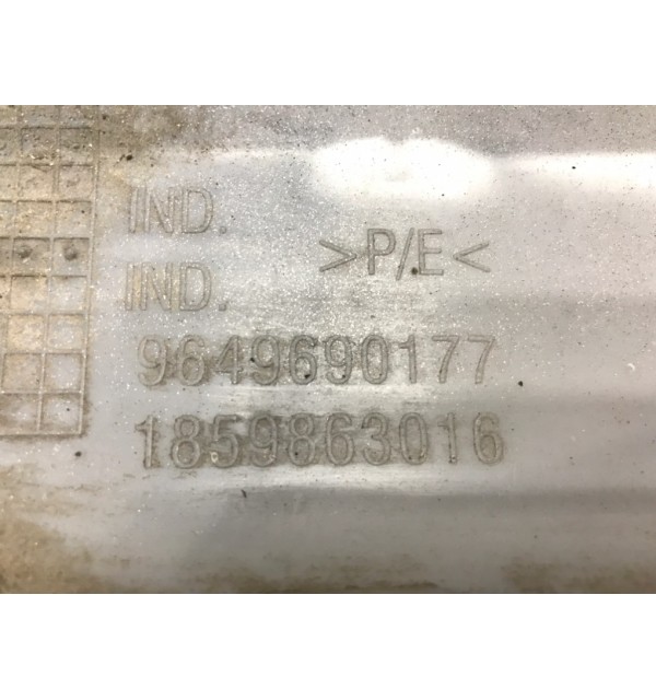 Бампер задний бу для Peugeot 207  1.4 i,  2011 г. бу контрактные купить в Спб