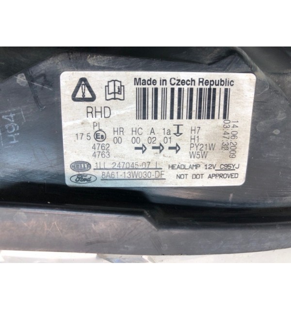 Фара левая бу для Ford Fiesta 6 1.6 TDCi,  2009 г. бу контрактные купить в Спб