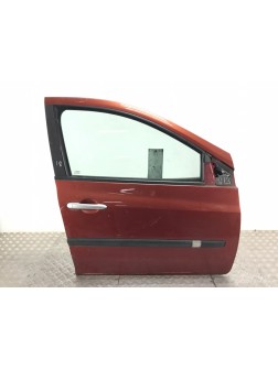 Дверь передняя правая бу для Renault Clio 1.5 DCi, 2007 г.