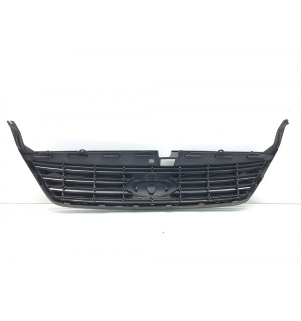 Решетка радиатора бу для Ford Mondeo 4 2.0 TDCi,  2007 г. бу контрактные купить в Спб