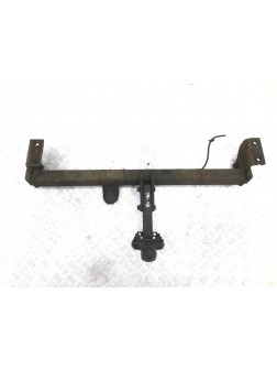 Прицепное устройство (фаркоп) бу для Toyota RAV4 2.0 D-4D, 2002 г.