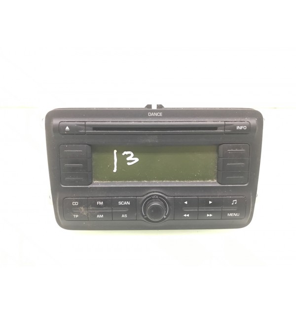 Магнитола бу для Skoda Fabia 2 1.9 TDi,  2008 г. бу контрактные купить в Спб