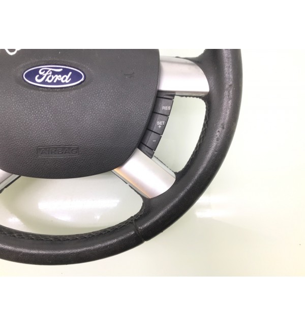 Руль бу для Ford Focus 2 1.6 i,  2006 г. бу контрактные купить в Спб