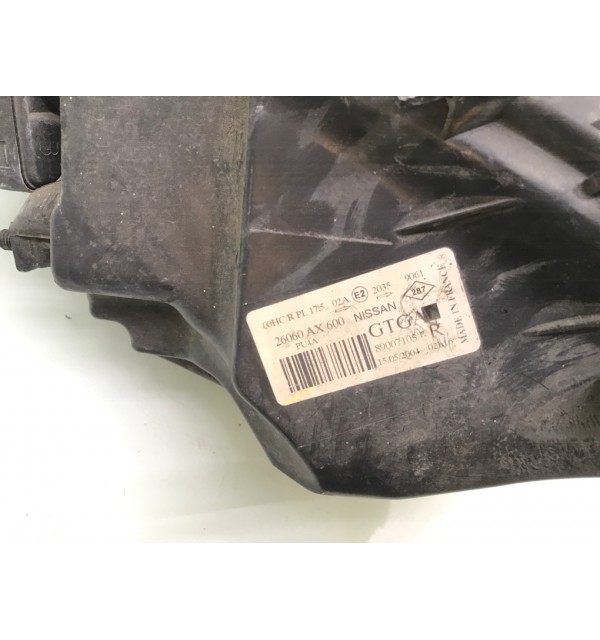 Фара левая бу для Nissan Micra K12 1.2 i,  2004 г. бу контрактные купить в Спб
