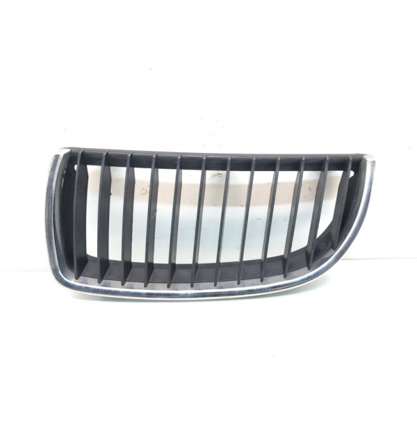 Решетка радиатора бу для BMW 3 E90/E91/E92/E93 2.0 TD,  2007 г. бу контрактные купить в Спб
