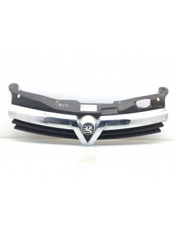 Решетка радиатора бу для Opel Astra H 1.8 i,  2005 г.