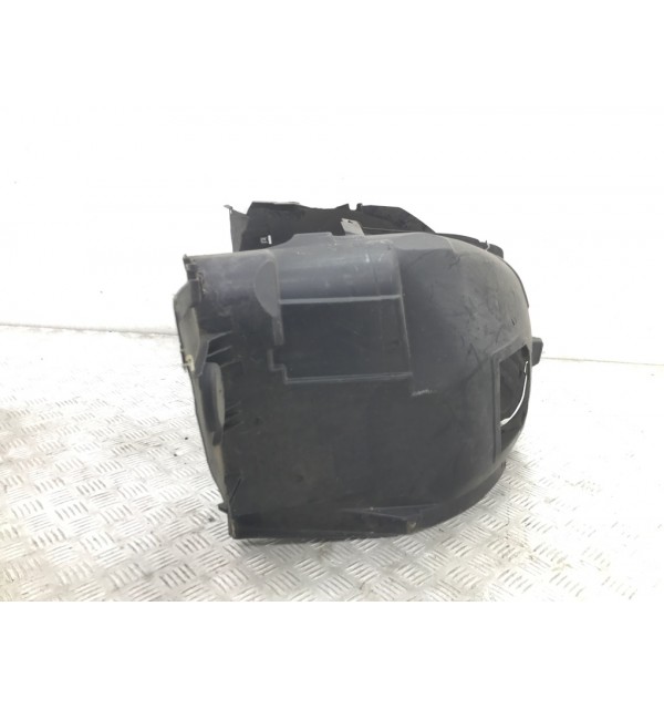 Защита арок передняя левая (подкрылок) бу для BMW 3 E90/E91/E92/E93 2.0 TD,  2010 г. бу контрактные купить в Спб