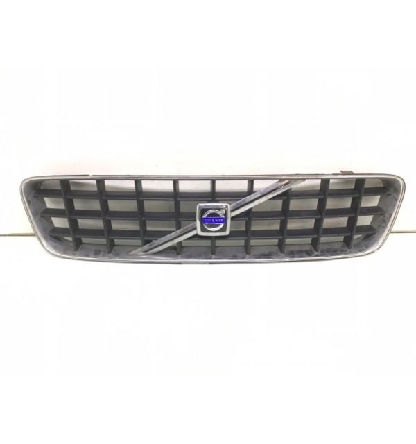 Решетка радиатора бу для Volvo XC90  2.4 D5,  2003 г. бу контрактные купить в Спб