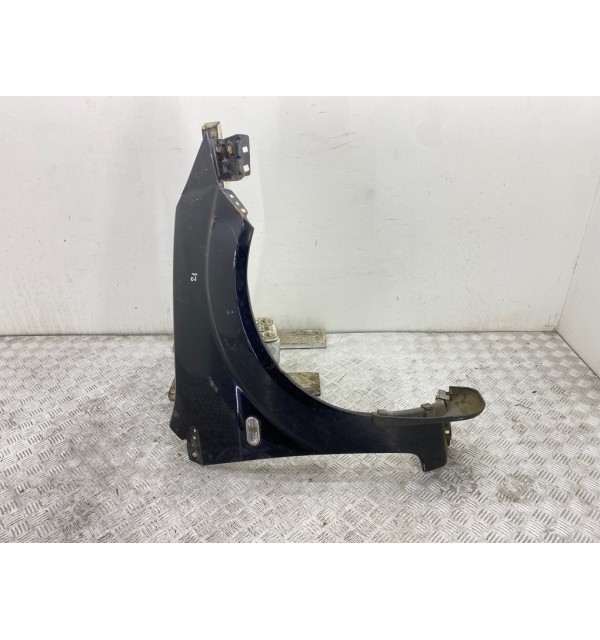 Крыло переднее правое бу для Ford Fiesta 5 1.6 i,  2002 г. бу контрактные купить в Спб