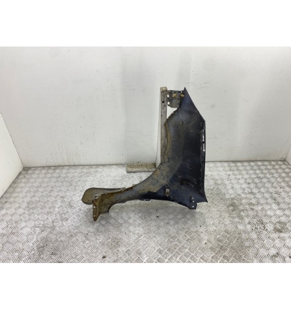 Крыло переднее правое бу для Ford Fiesta 5 1.6 i,  2002 г. бу контрактные купить в Спб